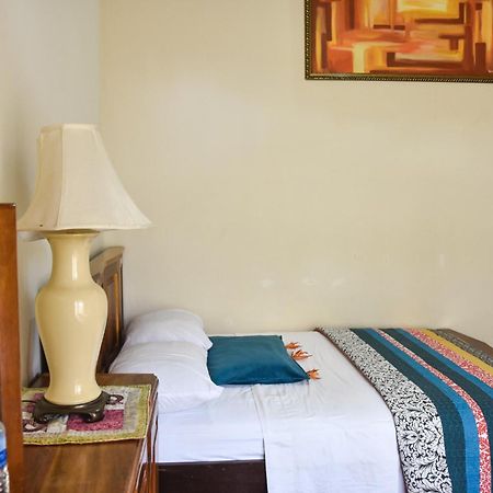 Casa Cora Bed And Breakfast Carmona Dış mekan fotoğraf