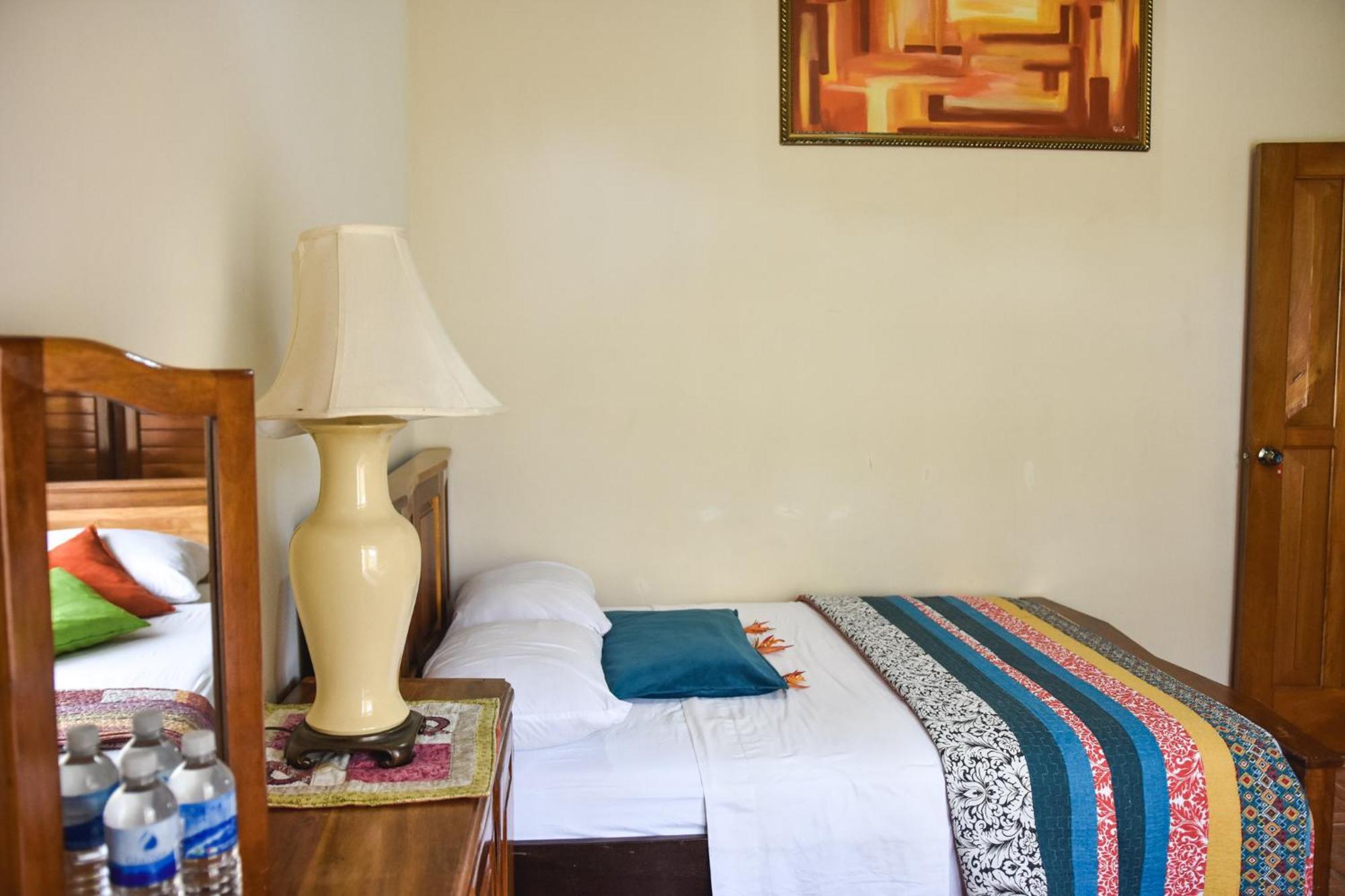 Casa Cora Bed And Breakfast Carmona Dış mekan fotoğraf